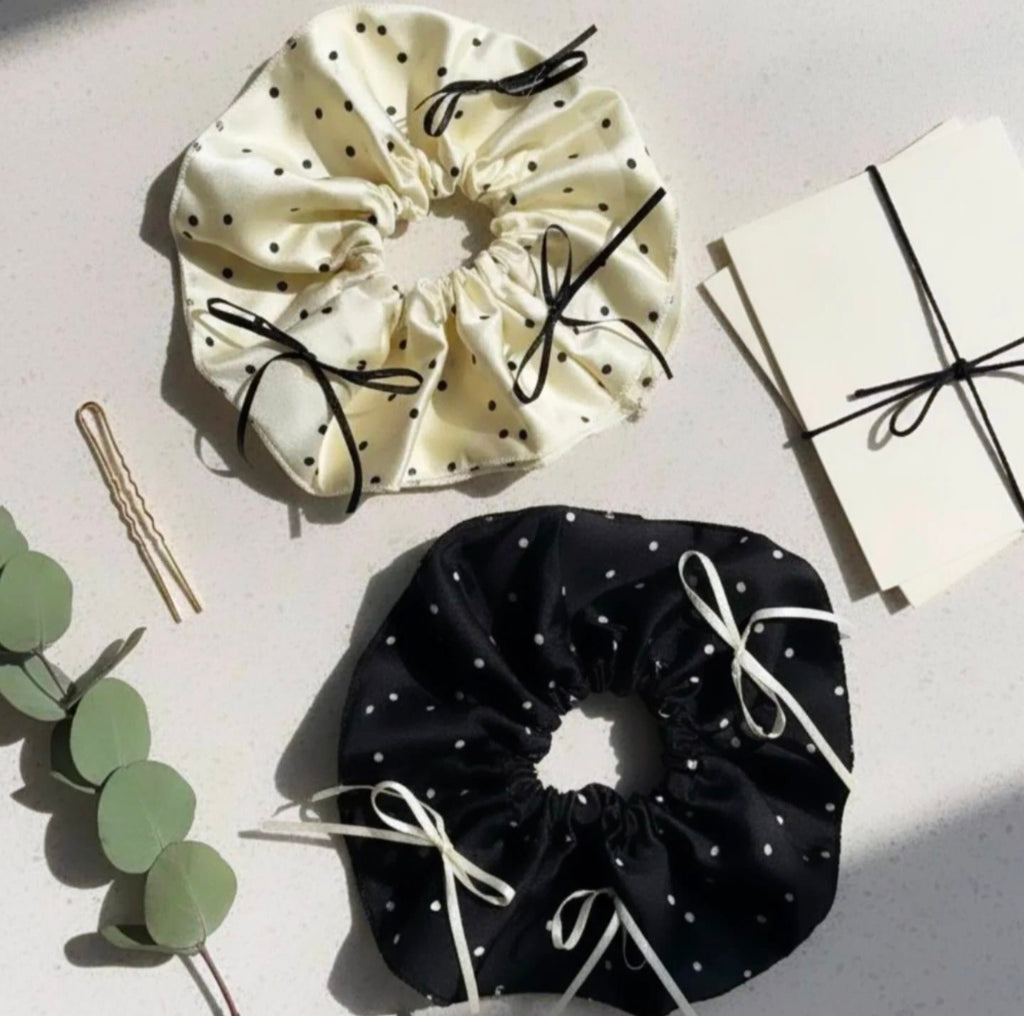 Polka Dot bow Scrunchies