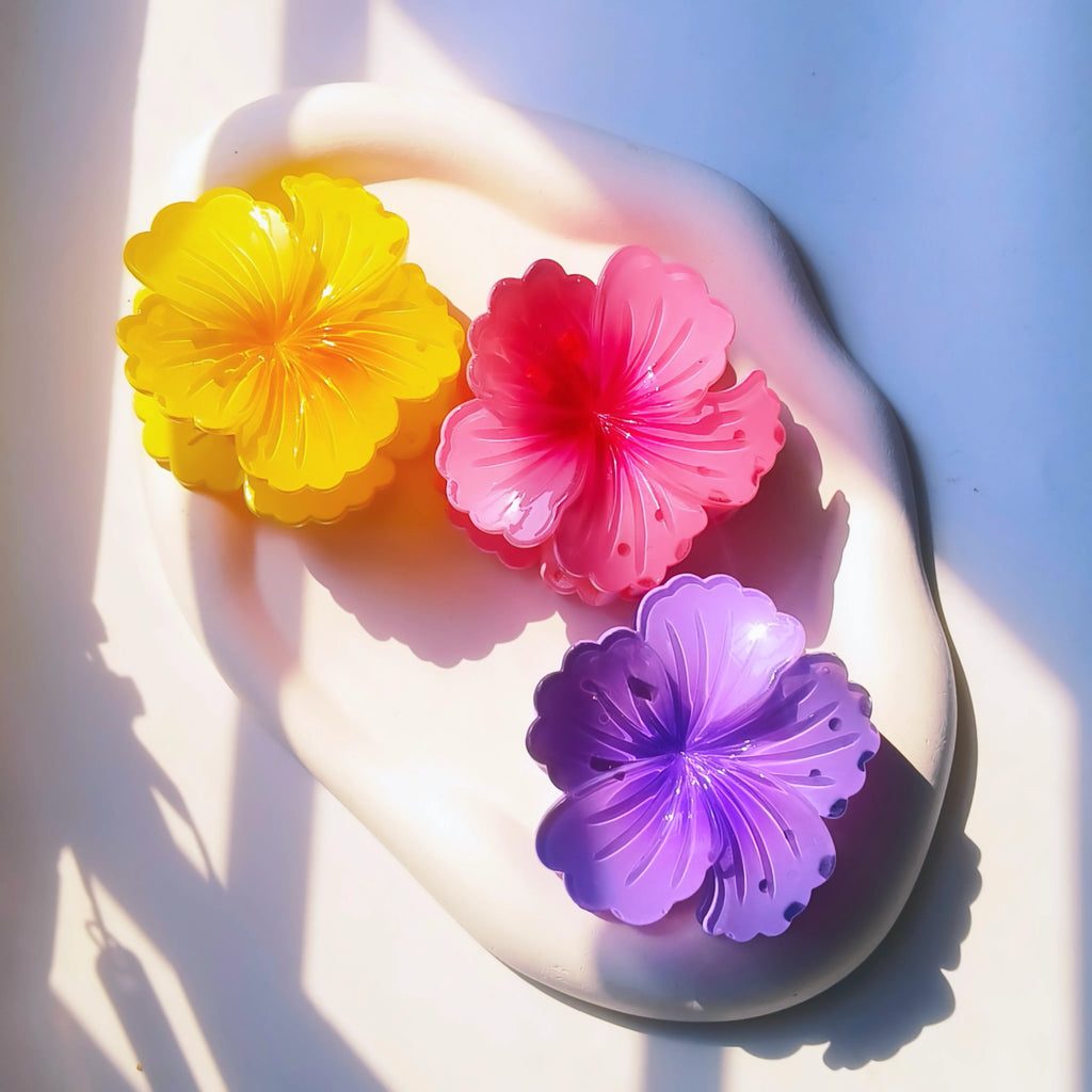 Flower Clutcher