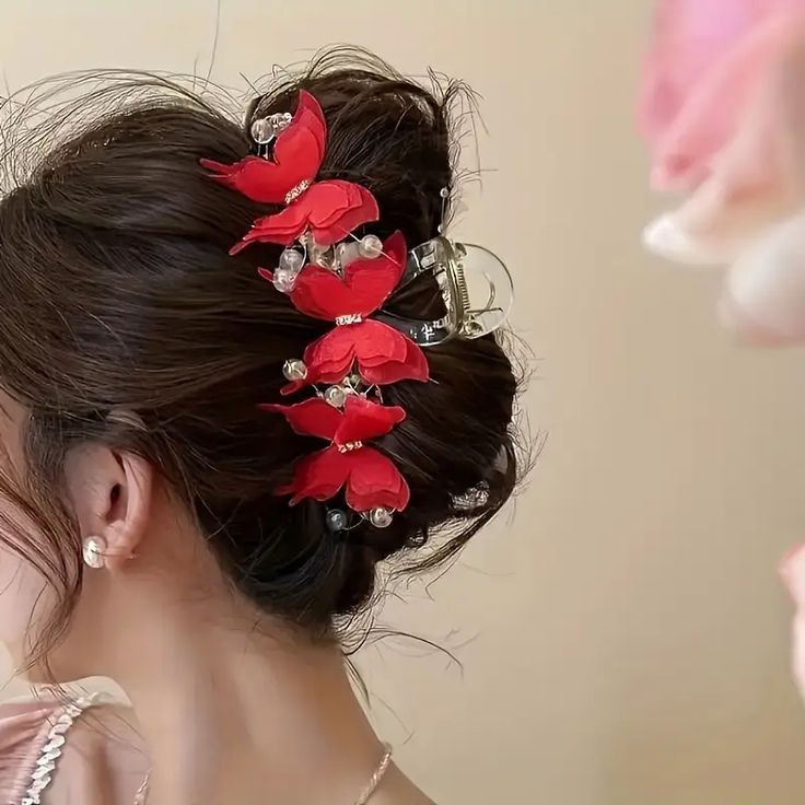 Beautiful Butterfly Clutcher