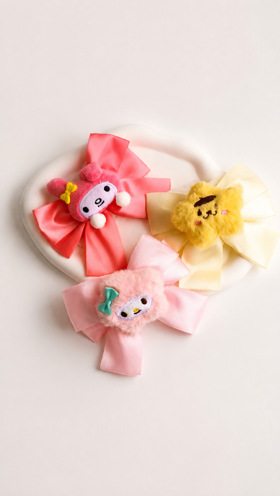 Sanrio-inspired Clips