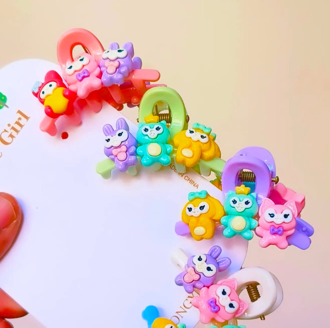 Cute Small Claw Clutcher