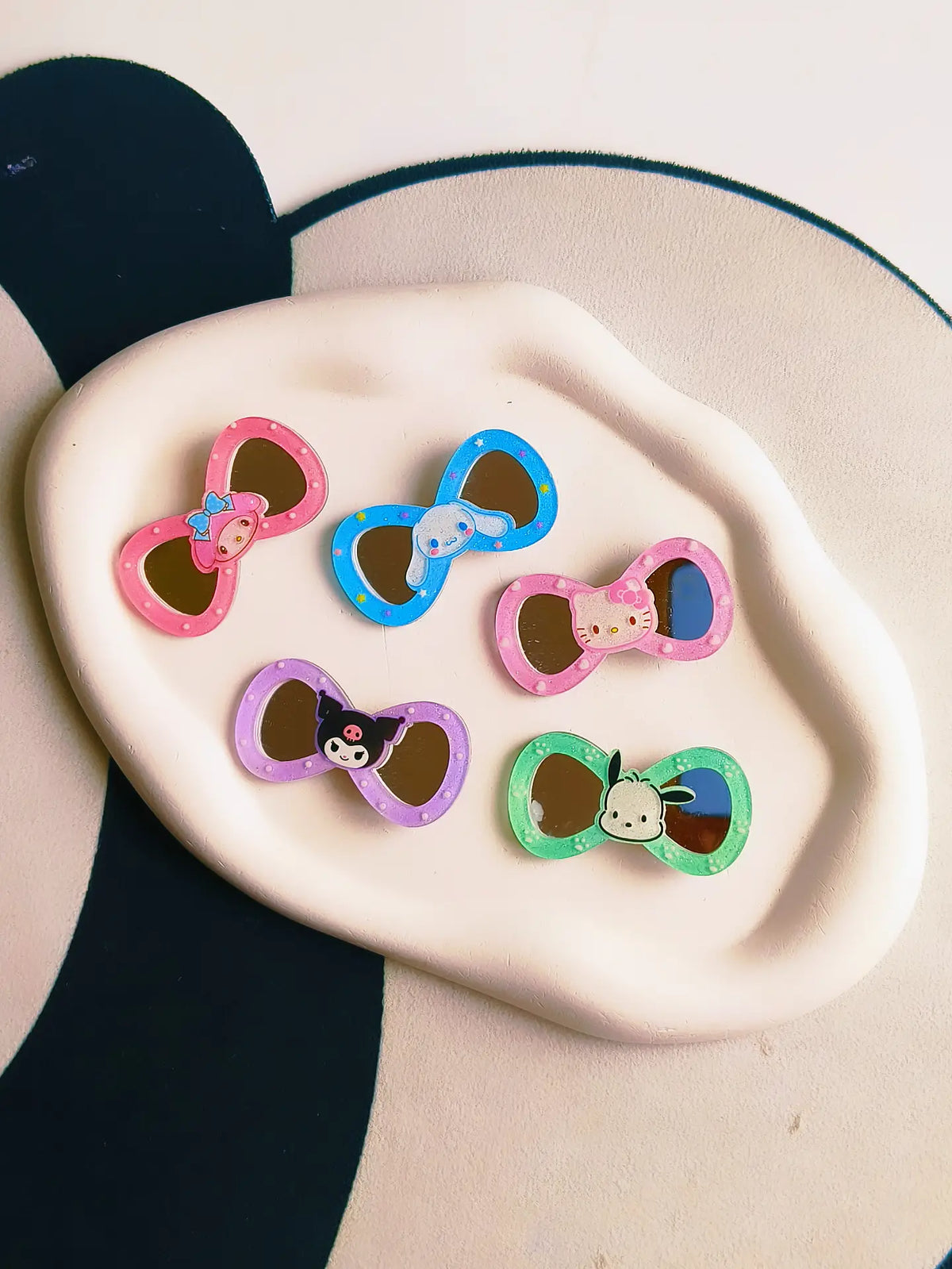 Cute Mirror Clip