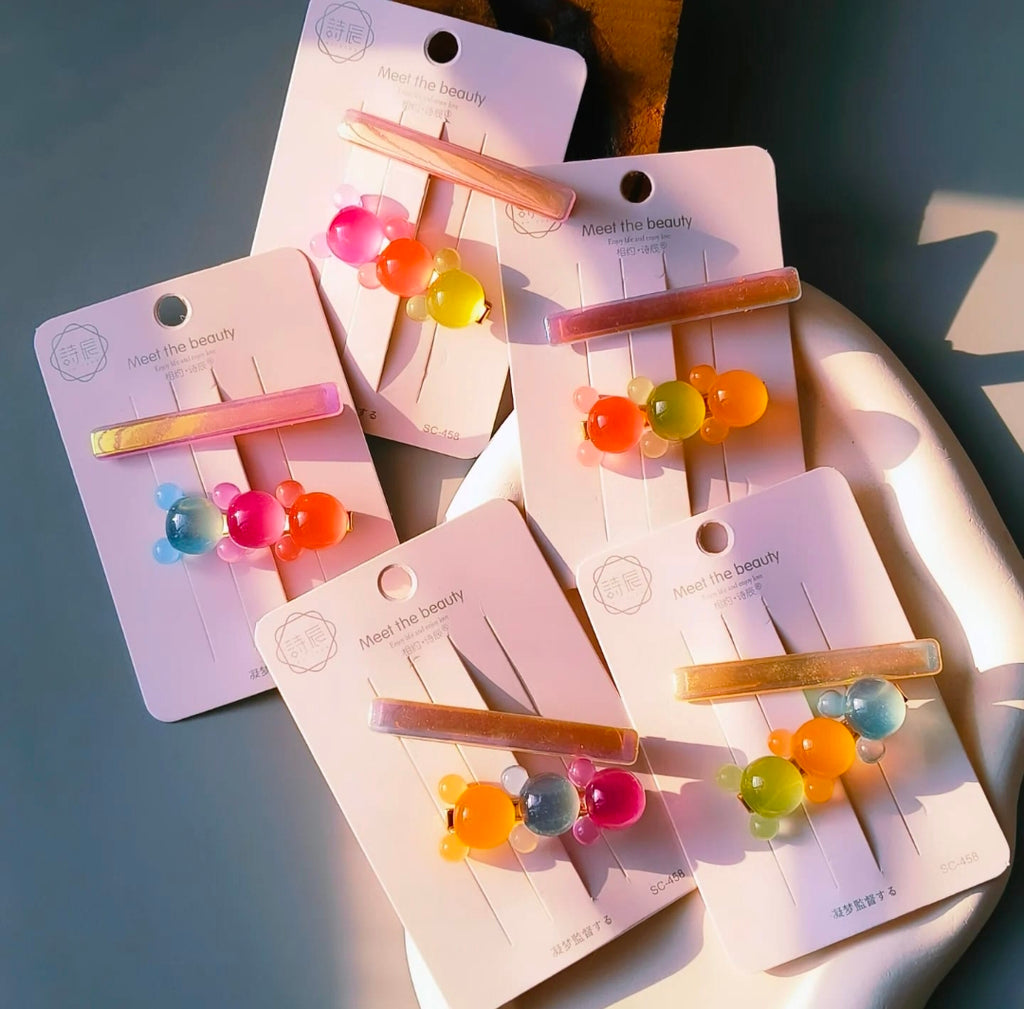Cute clips set