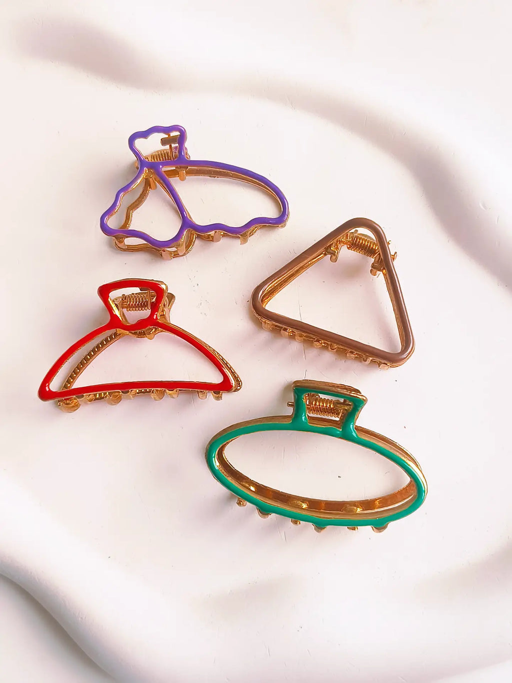 Cute Metal Small Clutcher