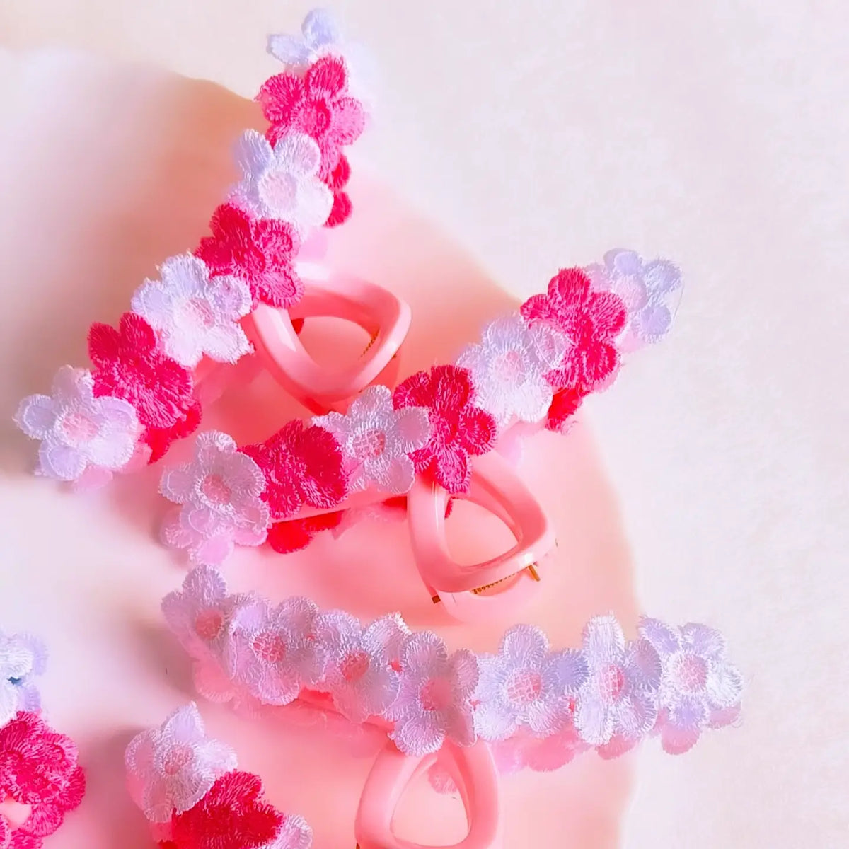 Beautiful flower Clutcher