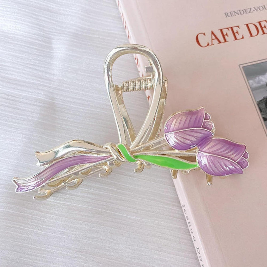 Tulip design Clutcher