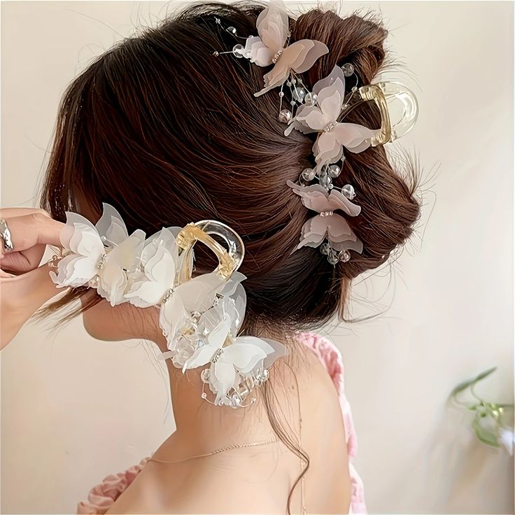Beautiful Butterfly Clutcher