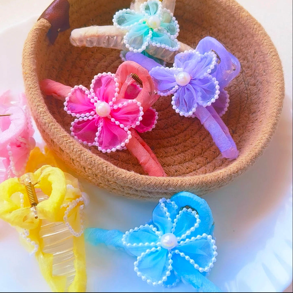 Designer flower Clutcher