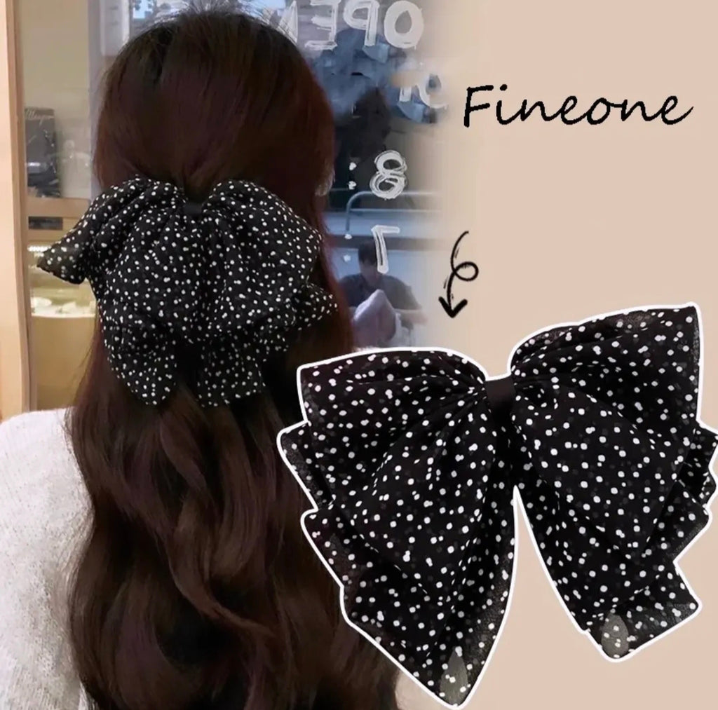 Bow Design polka dot Clutcher